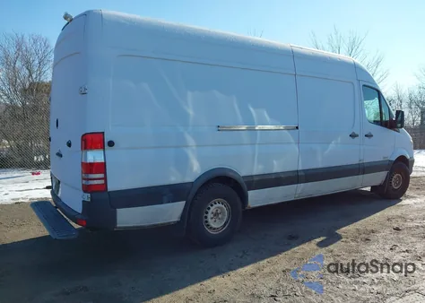 2016 Mercedes-Benz Sprinter 2500 High Roof from USA, damaged, VIN WD3PE8DD0GP248756